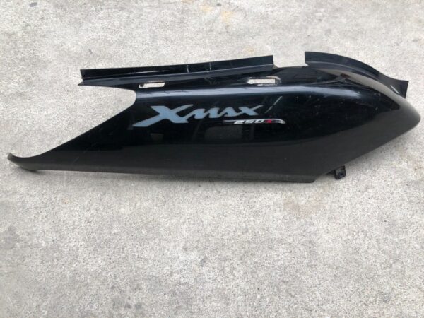 CARENA CODONE POSTERIORE DESTRO DX YAMAHA XMAX 250i 2007 2008 2009