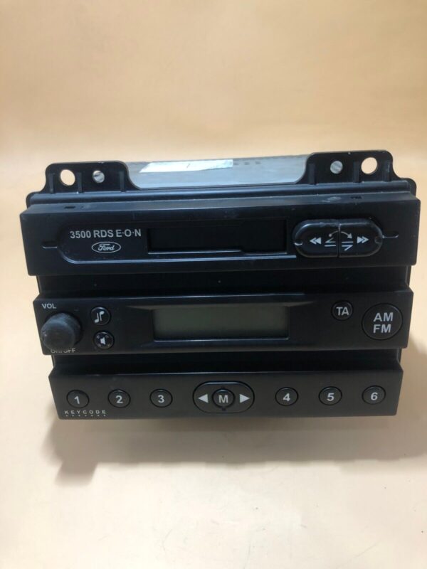 RADIO AUTORADIO LETTORE CASSETTE FORD FIESTA V / FUSION codice 2S61-18K876-BF