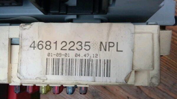 46812235 NPL BODY COMPUTER SCATOLA FUSIBILI ORIGINALE FIAT PUNTO 188 2001 - immagine 6