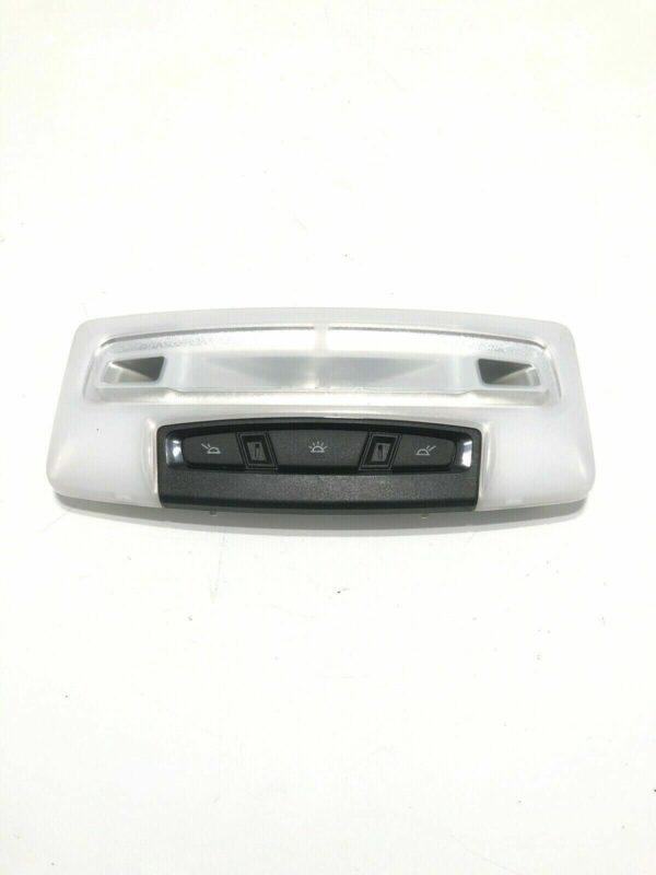 Luci Interne Anteriori BMW 1 serie F21 COD: 01063230